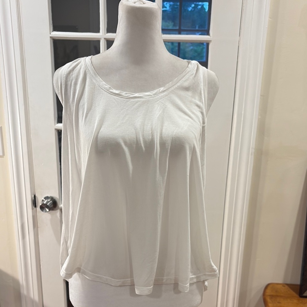 Eyelash Couture white tank. Size L